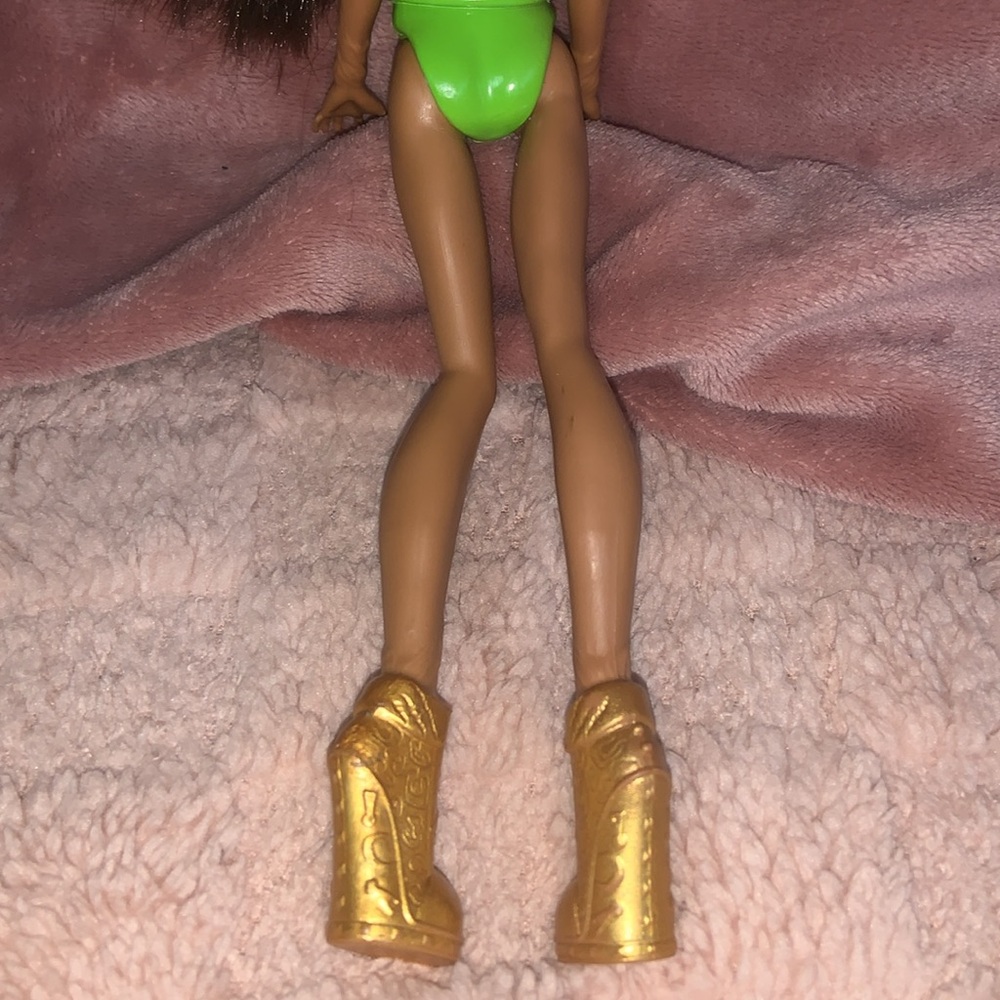 2016 Monster High Clawdeen Wolf Doll - Picture 8 of 9